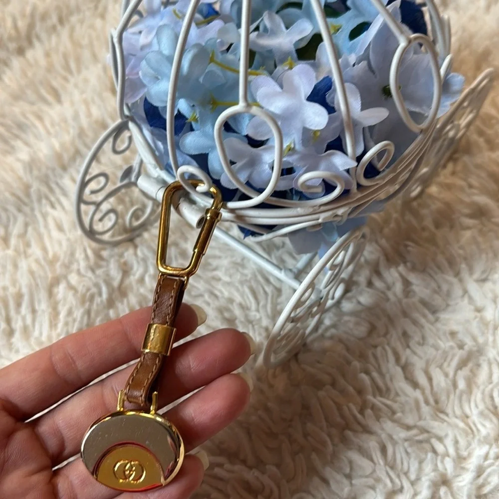 VintageGucci key chain bag charm key ring interlocking
